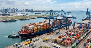 Bảng giá phí vận chuyển quốc tế 2025 từ 135.000đ/kg đi Mỹ, 180.000đ/kg đi Anh. MIKA Express – đại lý DHL, UPS, FedEx. Báo giá miễn phí: 0332594511!